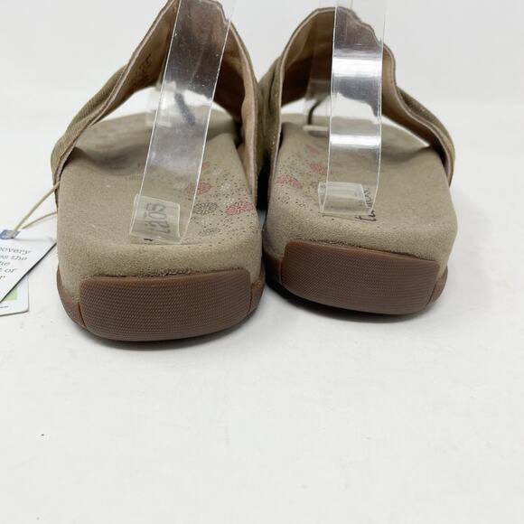 Taos Gift 2 Ruched Leather Comfort Shoes Sandals Metallic Tan Taupe women 10 New - Picture 8 of 15